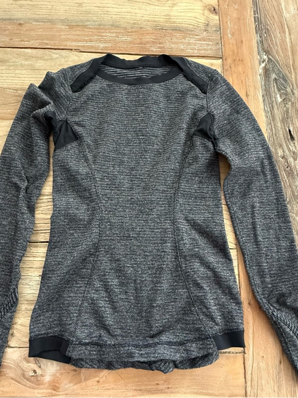 lulu lemon Base Runner Long Sleeve  Pullover